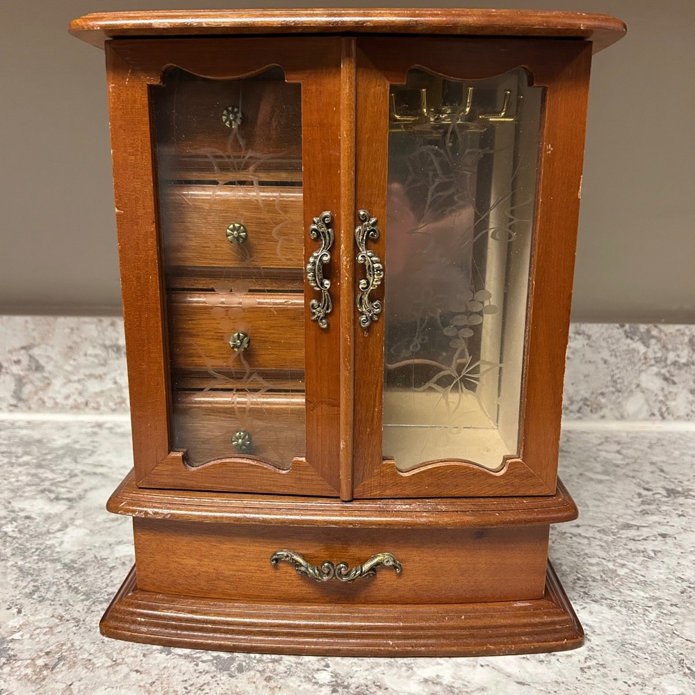 Vintage Wooden Jewelry Box‎ Armoire Brown Vintage Etched Glass Necklace Carousel